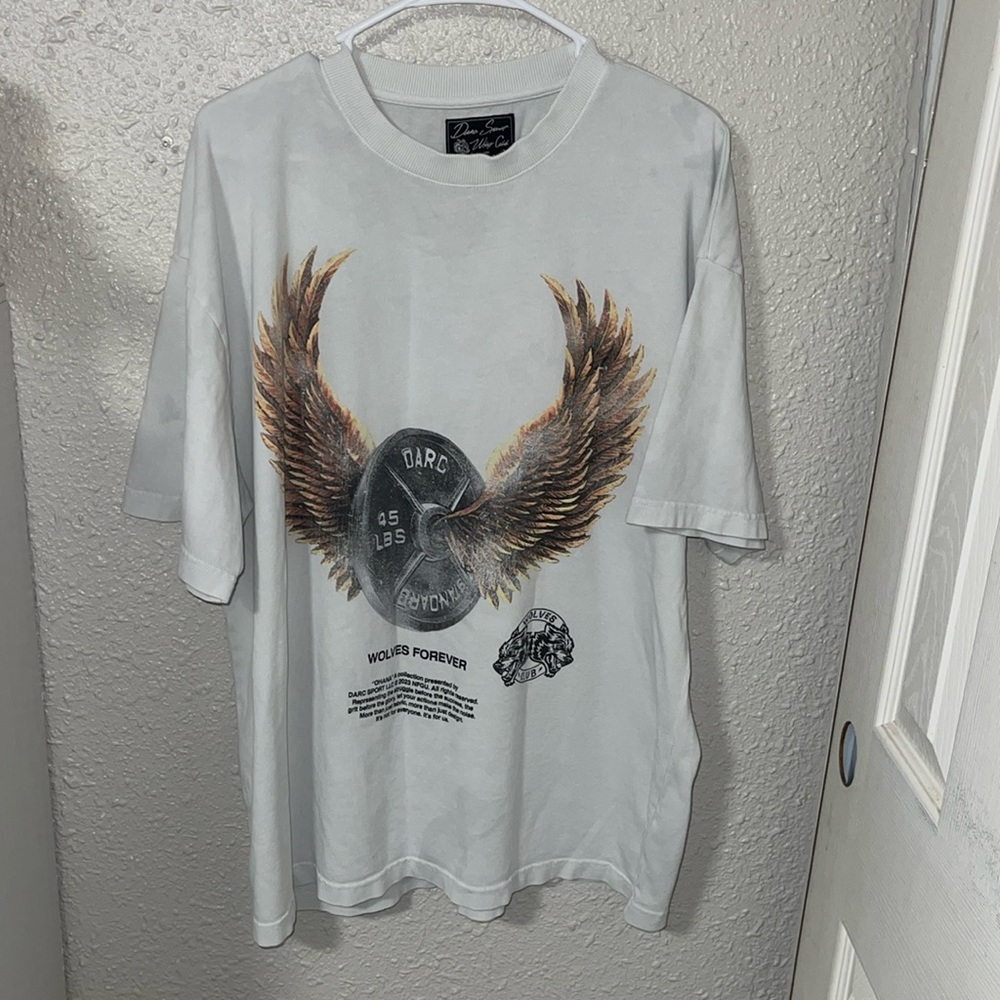 Unisex Darc Sport shirt in size L